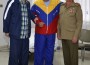 Fidel y Raúl visitaron a Hugo Chávez en un hospital de La Habana. (Granma)
