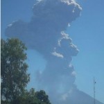 El San Cristóbal durante una de sus recientes erupciones.
