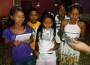 Niñas, niños y adolescentes comunicadores miskitos, mayangnas y mestizos de la RAAN, recibiendo capacitación sobre técnicas de comunicación. Foto: A. Jirón.