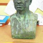 El busto de Rubén Darío que había sido robado de Cádiz, España.