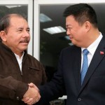 Wang Jing y el presidente Daniel Ortega.