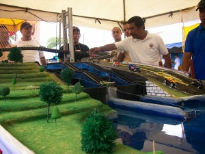 Maqueta del canal de Nicaragua realizado por estudiantes de la Upoli.