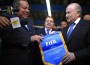 Julio Rocha junto a Joseph Blatter en un acto de la FIFA.