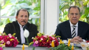 El presidente Daniel Ortega y el canciller ruso, Serguéi Lavrov.