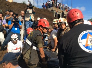 El año pasado la caída de un muro provocó nueve muertes en el barrio 18 de Mayo, en Managua.