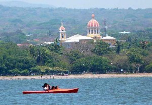 Nicaragua representa un alto atractivo turístico para los costarricenses.