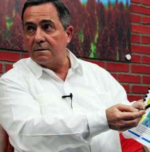 Dr. Carlos Argüello 1