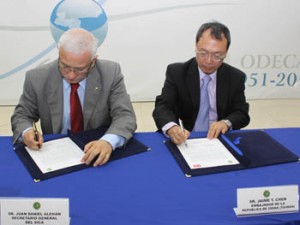 Juan Daniel Alemán y Jaime Chen