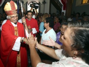 El cardenal Leopoldo Brenes se comprometió a seguir siendo el mismo hombre humilde.