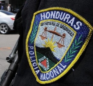 Policia-Honduras-e1326902758196