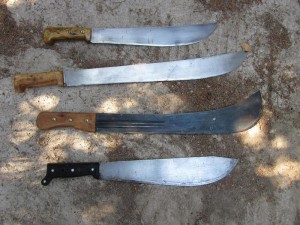 machetes