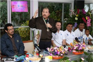 El presidente Daniel Ortega dijo estar dolido por el asesinato de cinco agentes de la Policía,