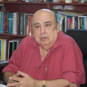 El Dr. Danilo Aguirre Solís en sus tiempos de El Nuevo Diario.